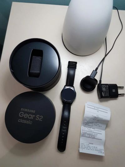 Лот: 8623981. Фото: 1. Смарт-часы Samsung Gear S2 Classic... Смарт-часы, фитнес-браслеты, аксессуары