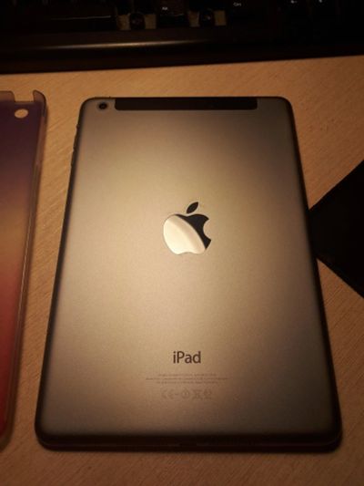 Лот: 17064822. Фото: 1. Планшет Apple IPad mini A1455... Планшеты