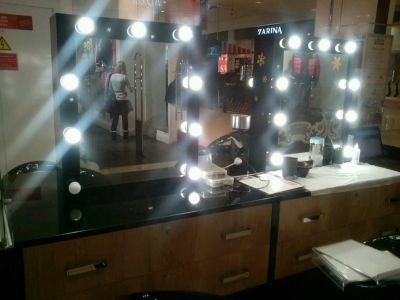 Лот: 8845347. Фото: 1. Продам стойку beauty bara. Оснащение парикмахерских, салонов красоты