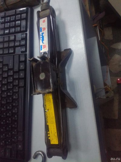 Лот: 12817766. Фото: 1. Домкрат ромб Toyota. Домкраты