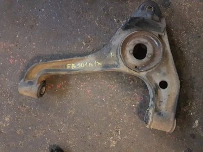 Лот: 20897115. Фото: 1. Рычаг подвески нижний Mitsubishi... Ходовая, подвеска, рулевое управление