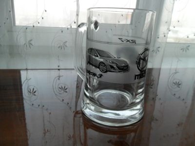 Лот: 10909567. Фото: 1. Кружка стеклянная с рисунком 0... Кружки, стаканы, бокалы