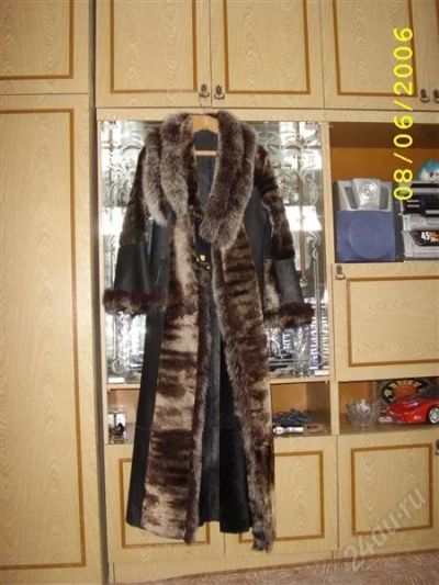 Лот: 2272598. Фото: 1. Продам женскую дубленку. Верхняя одежда