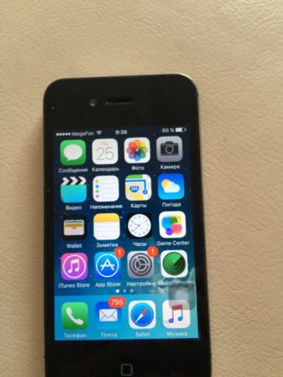 Лот: 7888883. Фото: 1. iPhonen 4s 16gb. Смартфоны