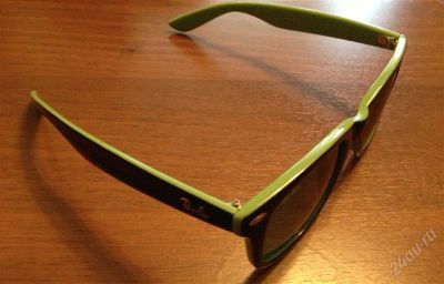 Лот: 2717015. Фото: 1. Ray-Ban Wayfarer RB 2140 COL 12. Очки солнцезащитные