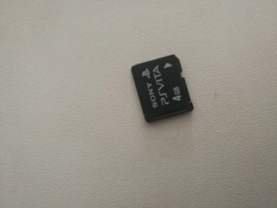 Лот: 17440074. Фото: 1. Карта памяти для ps vita 4gb. Аксессуары для игровых приставок, консолей, геймпады