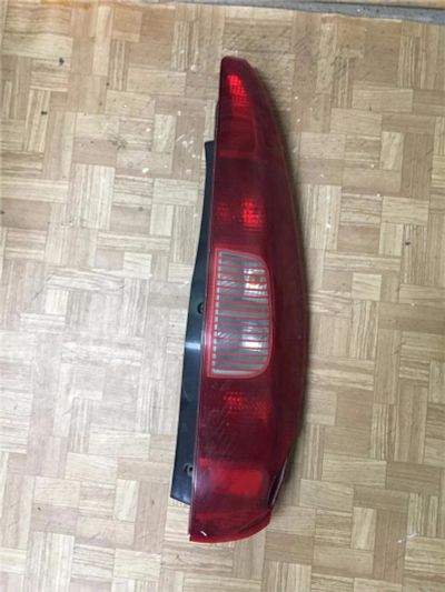 Лот: 8212975. Фото: 1. Задний правый фонарь на MMC Colt... Оптика и освещение