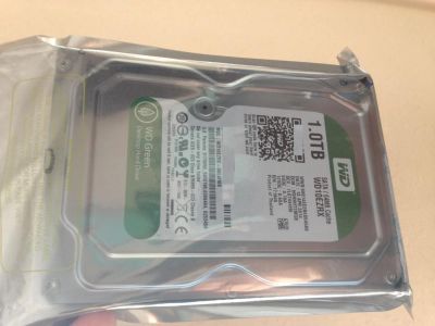 Лот: 4755098. Фото: 1. Жесткий диск Western Digital WD10EZRX. Жёсткие диски (HDD)