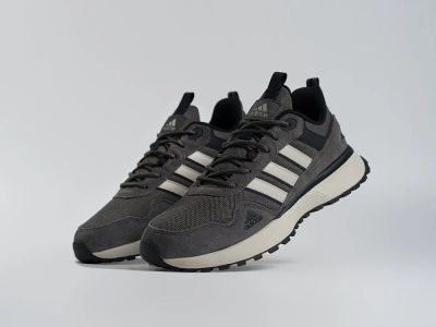 Лот: 25210903. Фото: 1. Кроссовки Adidas. Кеды, кроссовки, слипоны