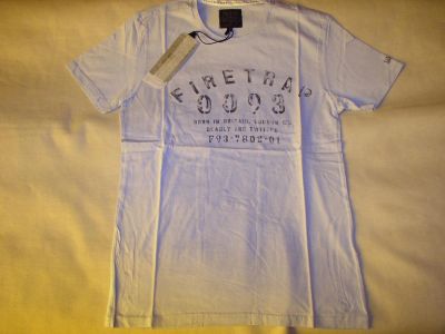 Лот: 7101923. Фото: 1. Футболка Firetrap Англия р.M... Футболки, поло