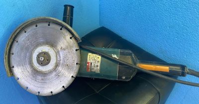 Лот: 20249719. Фото: 1. Болгарка Makita 9049S. Электроинструмент