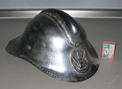 Лот: 1653011. Фото: 1. каска пожарного 50-60года никелерованная... Другое (антиквариат)