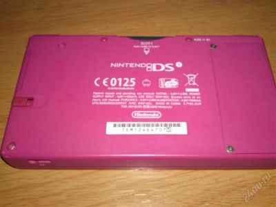 Лот: 2124854. Фото: 1. Nintendo Dsi + флеш картридж 4Гб... Игровые приставки, консоли