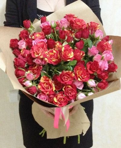 Лот: 6995622. Фото: 1. Оформленный букет из 11 свежих... Свежие цветы