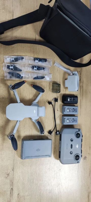 Лот: 25669210. Фото: 1. Квадрокоптер DJI Mini 4K Fly More... Квадрокоптеры