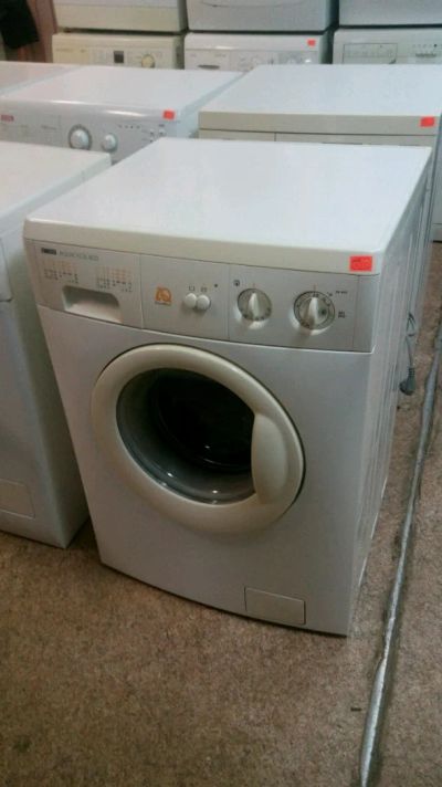 Лот: 4999131. Фото: 1. Стиральная машина Zanussi FA 822... Стиральные машины