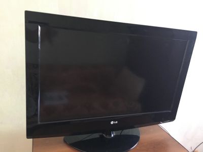 Лот: 18925084. Фото: 1. Телевизор LG 32 дюйма. Телевизоры
