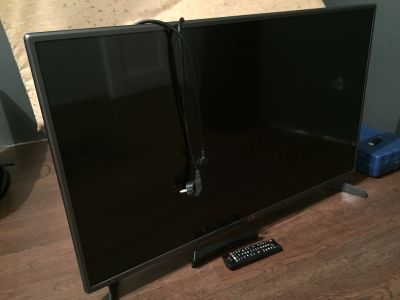 Лот: 11834165. Фото: 1. Телевизор lg 42lb565v -zq. Телевизоры