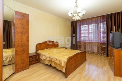 Лот: 20731422. Фото: 1. Продам 2-комн. кв. 73.6 кв.м... Квартиры, студии