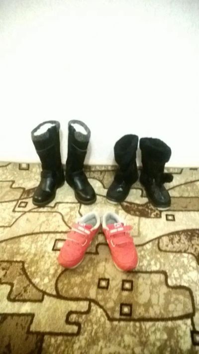 Лот: 9875678. Фото: 1. Пакет детских вещей и обуви, р... Другое (одежда и аксессуары)