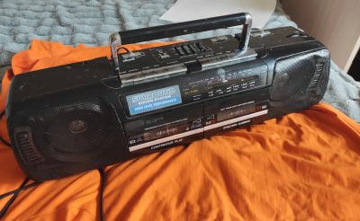 Лот: 18369307. Фото: 1. Магнитофон двухкассетный Elekta... Кассетные деки, магнитофоны
