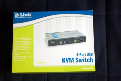 Лот: 4398140. Фото: 1. KVM Switch D-Link DKVM-4U (USB... Маршрутизаторы (роутеры)