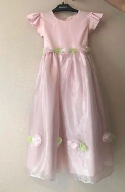 Лот: 19586800. Фото: 1. Платье розовое нарядное размер... Платья, сарафаны