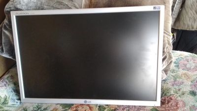Лот: 16207169. Фото: 1. Монитор. Широфоматный 19 дюймов. ЖК-мониторы