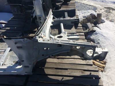 Лот: 21420761. Фото: 1. лонжерон Toyota Harrier MCU15. Двигатель и элементы двигателя