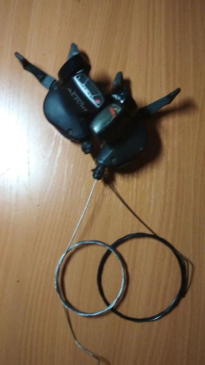 Лот: 11280993. Фото: 1. shimano alivio sl-m410 3-8ск. Запчасти