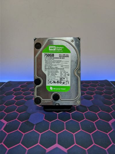 Лот: 25264841. Фото: 1. Жесткий диск 750 Гб/3.5"/7200... Жёсткие диски (HDD)