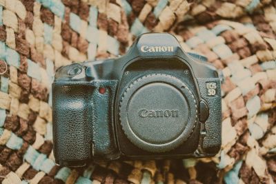 Лот: 3388100. Фото: 1. Canon EOS 5D Body. Цифровые зеркальные