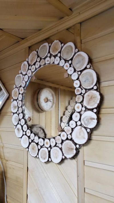 Лот: 16776396. Фото: 1. Зеркало из можжевельника круглое... Зеркала