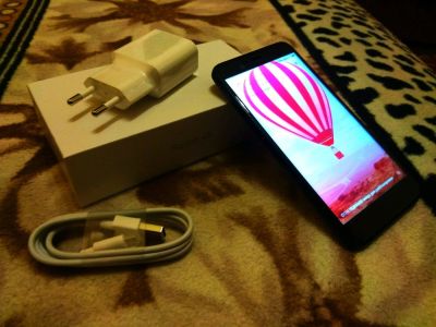 Лот: 10931205. Фото: 1. Xiaomi redmi 4x 3/32 gb черный... Смартфоны