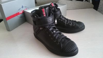 Лот: 5212437. Фото: 1. Ботинки Prada 37-38 размер. Новые... Ботинки, полуботинки