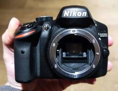 Лот: 6688496. Фото: 1. Зеркальная фотокамера Nikon D3200... Цифровые зеркальные