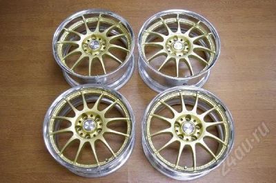 Лот: 591910. Фото: 1. Комплект спортивных очень легких... Диски