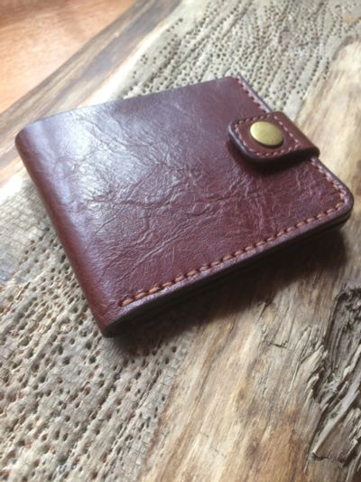 Лот: 14419110. Фото: 1. Bifold (1) из натуральной кожи... Бумажники, кошельки, портмоне