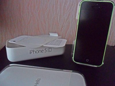 Лот: 4554902. Фото: 1. iphone 5c 8gb зеленый отличное... Смартфоны