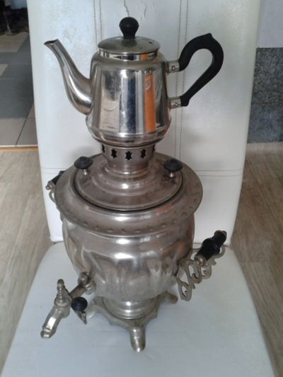 Лот: 16433032. Фото: 1. Самовар электрический. Другое (посуда, кухонная утварь)
