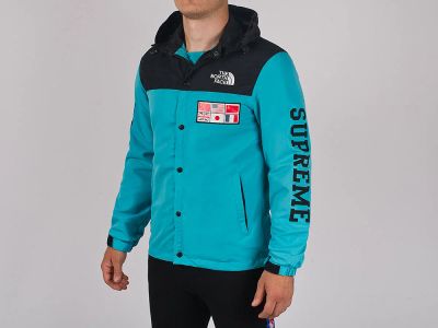 Лот: 12653232. Фото: 1. Ветровка The North Face x Supreme... Верхняя одежда