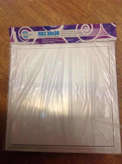 Лот: 3749416. Фото: 1. Люк пластиковый с замком. Другое (сантехника, водопровод)