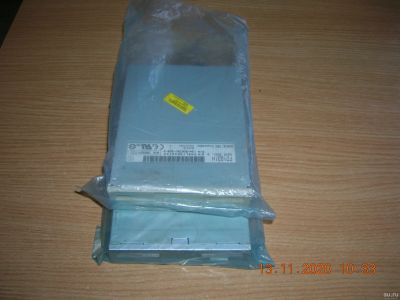 Лот: 16843447. Фото: 1. 2 новых FDD 3,5"(д). Приводы CD, DVD, BR, FDD