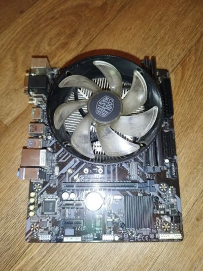 Лот: 23536671. Фото: 1. Процессор i5 9400F + материнская... Комплекты запчастей