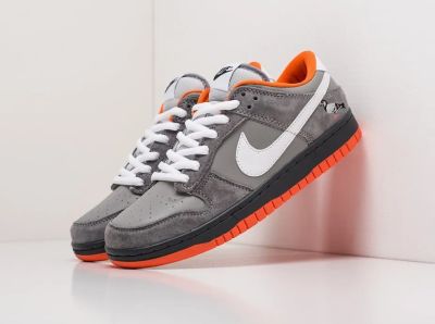 Лот: 19643683. Фото: 1. Кроссовки Nike SB Dunk Low. Кеды, кроссовки, слипоны