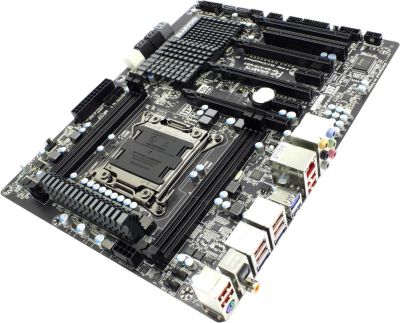Лот: 6523247. Фото: 1. Материнская плата Gigabyte GA-X79-UD3... Материнские платы