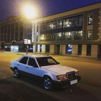 Лот: 11592117. Фото: 1. Mercedes Benz E200 W124 торги... Автомобили