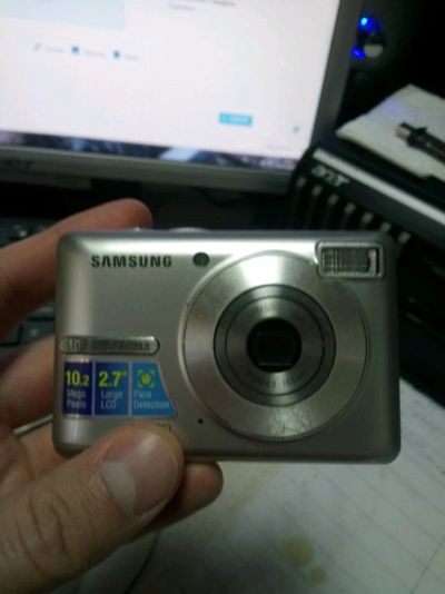 Лот: 15910936. Фото: 1. Фотоаппарат Samsung S1070 не включается. Цифровые компактные