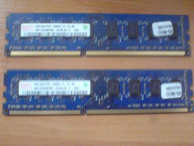 Лот: 8953350. Фото: 1. 2 Gb Hynix DDR3 (в наличии 2 планки... Оперативная память