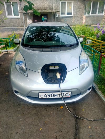 Лот: 20568016. Фото: 1. Nissan leaf. Автомобили